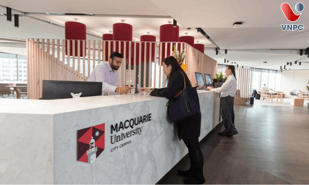 Macquarie University